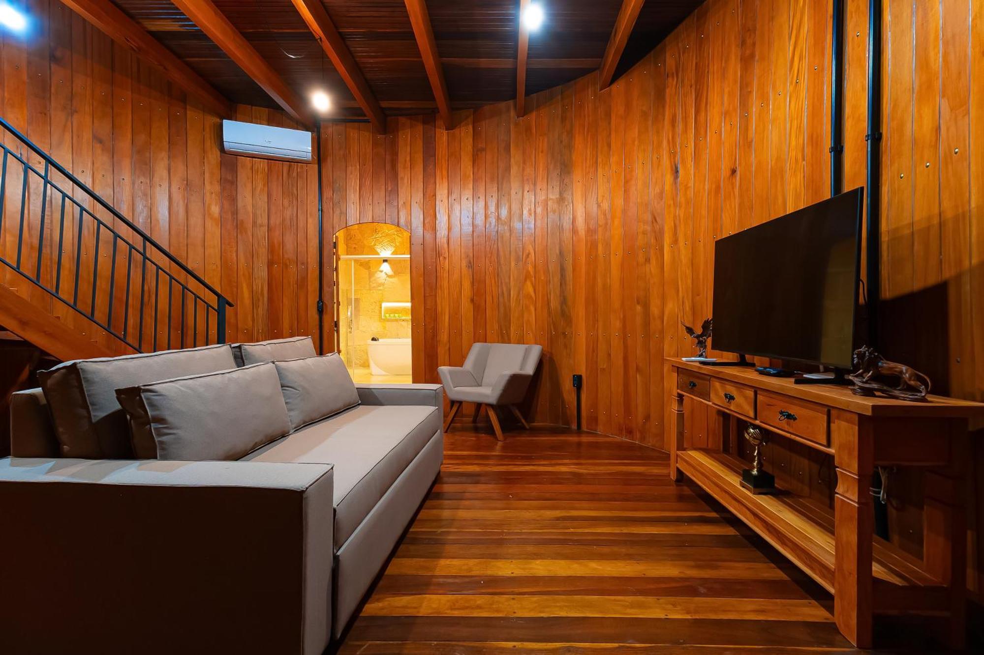Pousada Cachoeira Paraiso Пиренополис Экстерьер фото